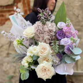 Букет «Поцілунок під дощем»