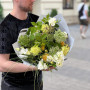 Букет у зелених відтінках із артишоком «Лаймове сонце»