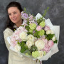 Пастельний витончений букет «Мамина ніжність»