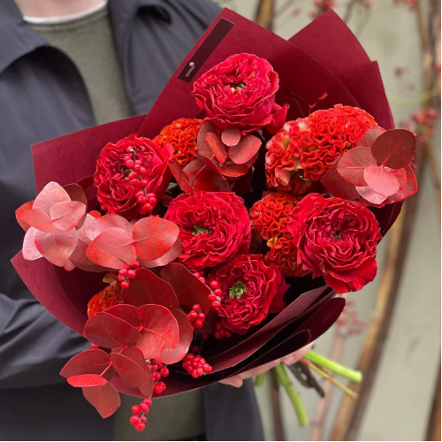 Яскравий червоний букет «Осіння ягідка»