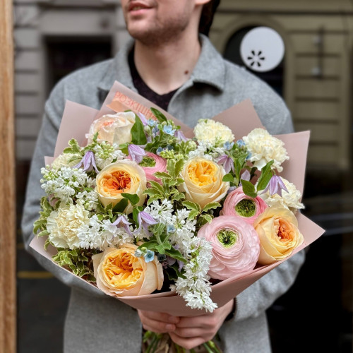 Light fluffy bouquet with ranunculus «Spring Story»