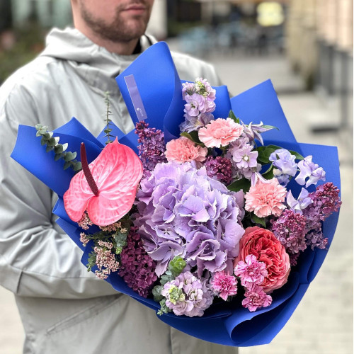 Фактурний букет у рожево-лавандових відтінках «Ранкова мрія»