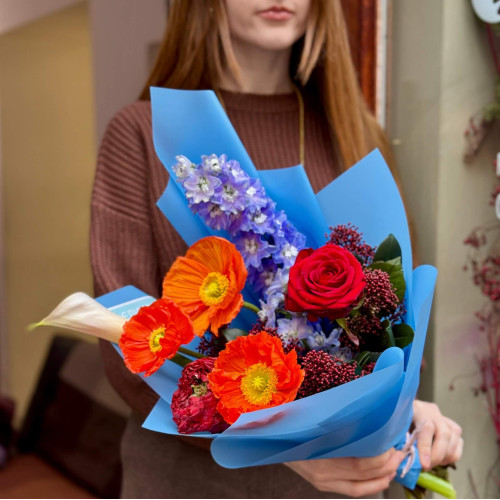 Яркий букет с маками «Неповторимая Оксана»