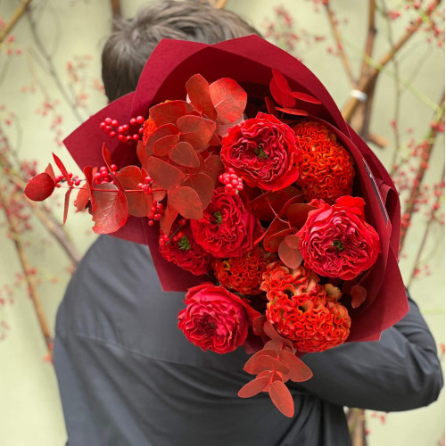 Яскравий червоний букет «Осіння ягідка»
