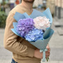 3 гортензии в букете «Переливы лазури»