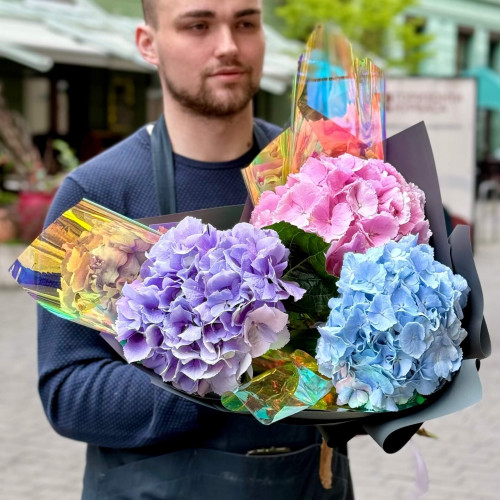 Цветной букет из гортензий «Акварельные облачка»