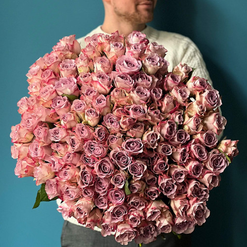 101 лавандова троянда «Memory lane»