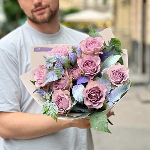 9 роз в букете «Нежненький привет»