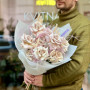 Delicate bouquet in pastel colors with Menta roses «Amethyst riddle»