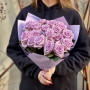 17 Ocean Song roses in a bouquet «Lilac Armful of Flowers»