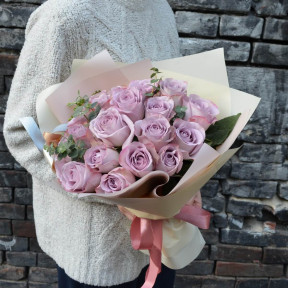 Букет з 21 троянди Memory Lane