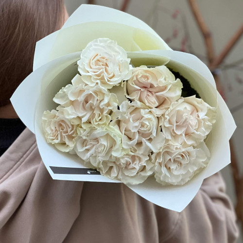 Букет из 9 роз Cotton X-Pression «Белое кружево»