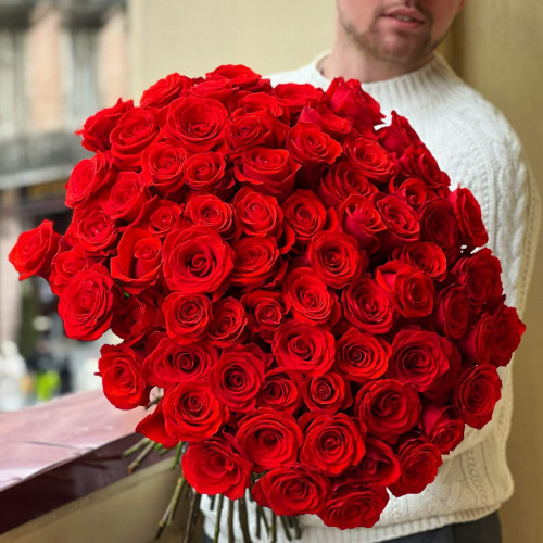 75 червоних троянд «Nina»