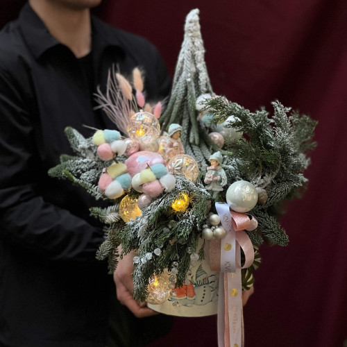 Святкова композиція «Новорічна пригода»