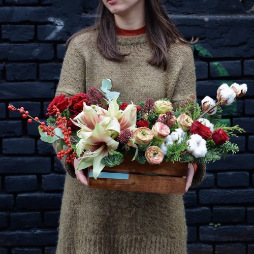 Новорічний квітковий бокс «Зимова примха»