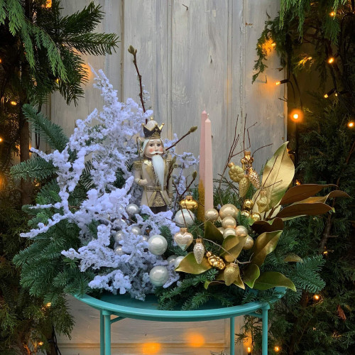 Рождественская композиция «Щелкунчик»