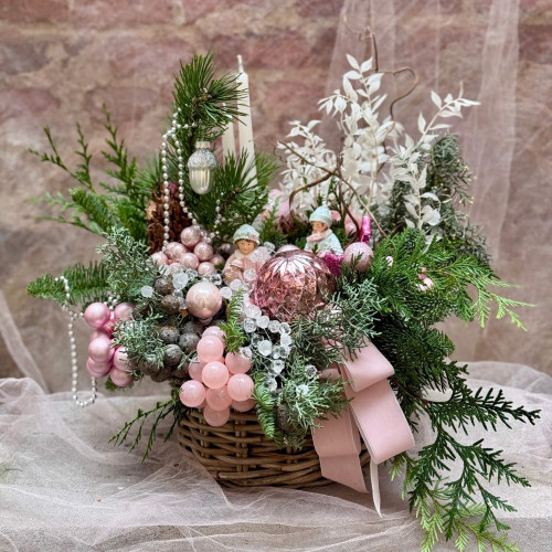 Святкова композиція із хвої «Кай і Герда»