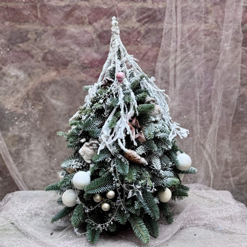 Святкова ялиночка з декором «Мрія Снігової Королеви»