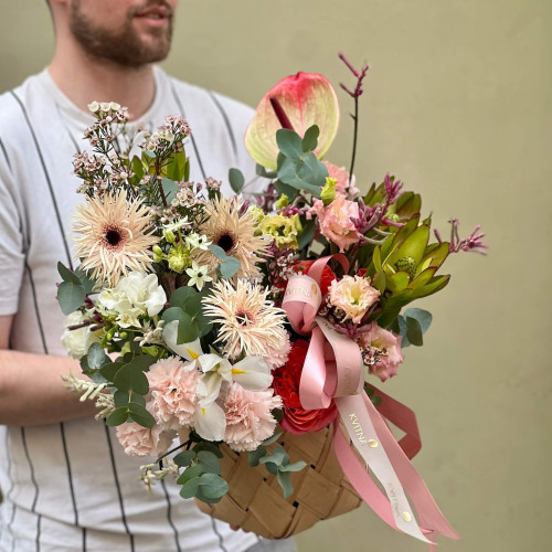 Композиція з герберами «Ванільне танго»