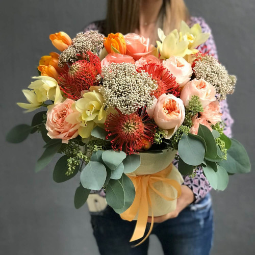 Композиція з квітів «Осінній вальс»