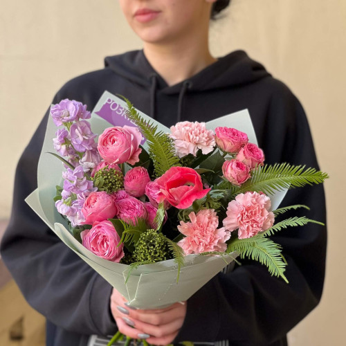 Цікавий збірний букет «Радісна валентинка»