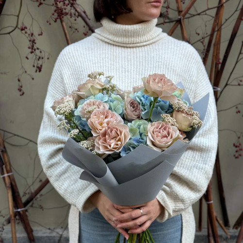 Акварельний букет з гортензією «Ласкава осінь»