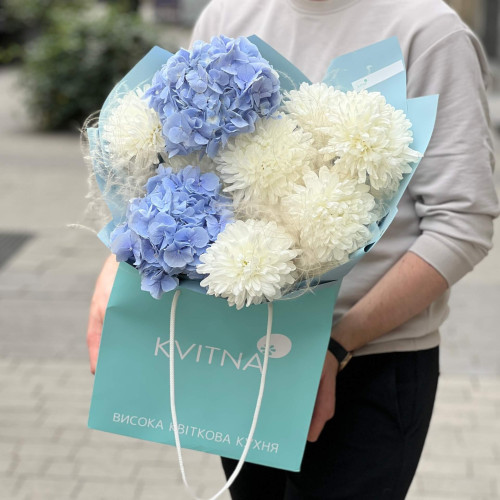 Букет «Небо над Парижем»