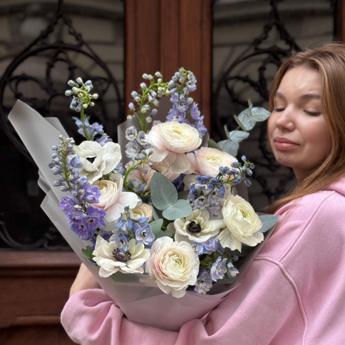 Світлий ніжний букет «Джерело юності»