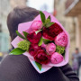 9 півоній у букеті «Солодке мерло»