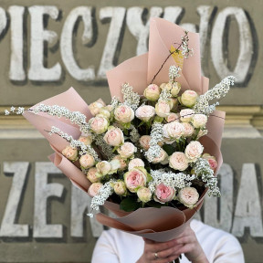 Букет «Трояндові перлинки»