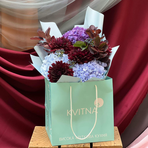 Букет «Неба оксамит»
