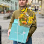 Bouquet of tulips and daffodils «Bright Sunshine»