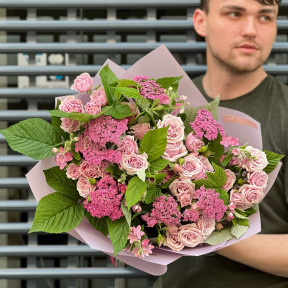 Букет «Рожевий сік»