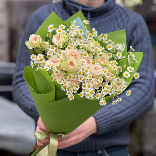 Light field bouquet with daisies «Summer rain»