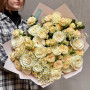 Bouquet with a summer mood «Honey Wind»