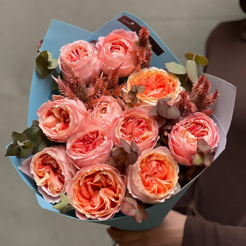 Цікавий тріо букет з преміальною японською трояндою Princess Sakura «Королівська осінь»