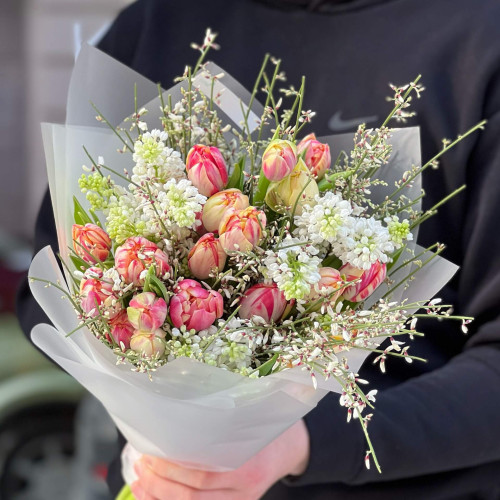 Bouquet of crisp peony tulips and fragrant lilac «Spring Ray»