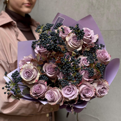 Цікавий лавандовий букет «Сірий лицар»