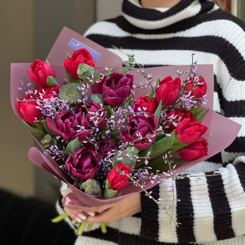 Bright bouquet of tulips «Incendiary party»