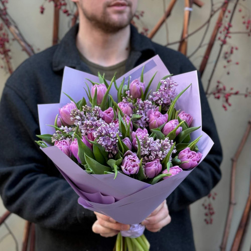 Бузковий букет з тюльпанами «Весняний настрій!»