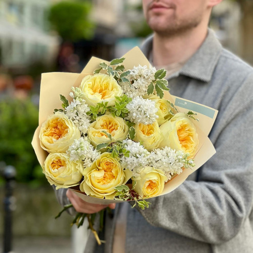 Sunny bouquet with magnificent peony roses of Antonia variety «May Sun»