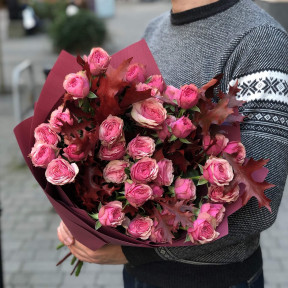 Bouquet «Autumn rosehip»