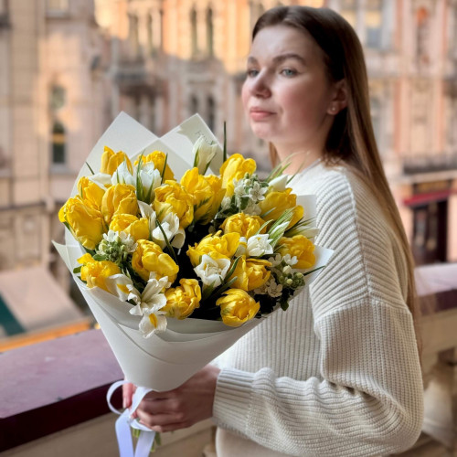 Bouquet in warm colors «Sunny Sky»