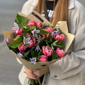 Яскравий букет «Тюльпановий сад»