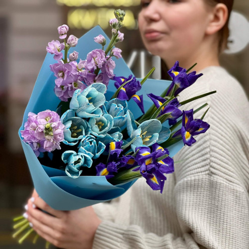 Букет у блакитних відтінках «Лазуритовий кристал»