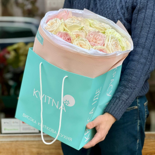 Exquisite bouquet of peony roses «Aristocratic flower»