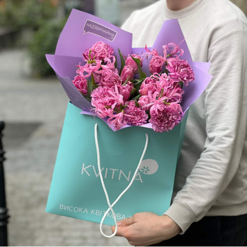 Букет «Лавандові діаманти»