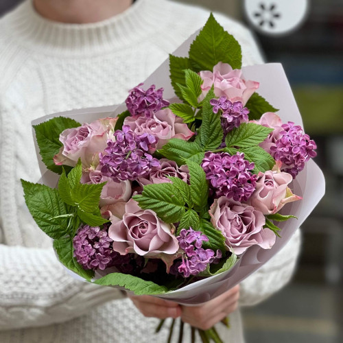 Delicate bouquet in lilac shades «Dreamy Olenka»