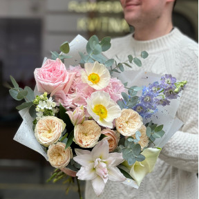 Вишуканий світлий букет «Ніжна Олена»