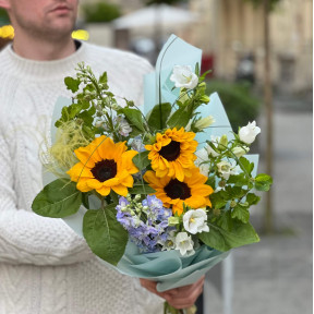 Світлий букет у польовому стилі «Травнева мелодія»